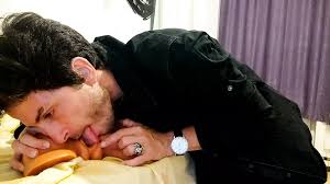 Sahilde Tanistigim Kizi Yaladim Siktim: Turkish Gay Man Porn