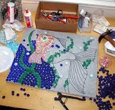Mosaic Art Supply Has A Tutorial On How To Create Your Own Indoor Mosaic Art Piece They Also Have A Cool Mosaic Mosaic Art Mosaic Art Supplies Mosaic Tile Art