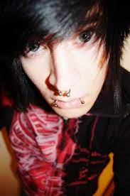 Emo Scene Kid Boy By Lovelyshittykittydie On Deviantart