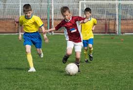 كورة اون لاين kora online موقع كورة اونلاين مباريات اليوم بث مباشر بدون تقطيع وبجميع السيرفرات والجودات المختلفة والمتعددة يتميز كوره اون لاين koraonline بالكثير من. Ù…Ø¹Ù„ÙˆÙ…Ø§Øª Ù„Ù„Ø£Ø·ÙØ§Ù„ Ø¹Ù† ÙƒØ±Ø© Ø§Ù„Ù‚Ø¯Ù… ØªØ¹Ø±Ù Ù…Ø¹Ù†Ø§ Ø¹Ù„Ù‰ Ø£Ù‡Ù…ÙŠØ© Ù„Ø¹Ø¨ ÙƒØ±Ø© Ø§Ù„Ù‚Ø¯Ù… Ù„Ù„Ø£Ø·ÙØ§Ù„ Ù…ÙˆÙ‚Ø¹ Ù…Ø¹Ù„ÙˆÙ…Ø§Øª