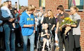 Unser ziel ist, jungen und alten vierbeinern ein behütetes zuhause zu schenken. Heinsberg Kempen 90 Minuten Mit Tabea Im Gluck