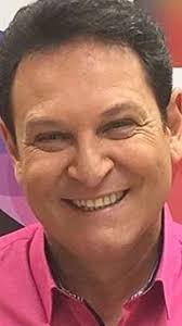 Por onde anda Luís Ricardo, apresentador que substituía Silvio Santos