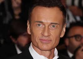 Julian McMahon, star of "Charmed" and Doctor Doom, died after a long battle  with cancer