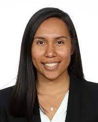 Elizabeth Gloria's Instagram, Twitter & Facebook