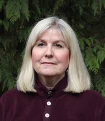 Pamela Holmes's Instagram, Twitter & Facebook