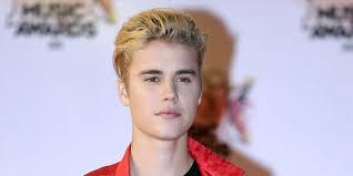 Justin Bieber a Hailey Baldwin sa zasnúbili