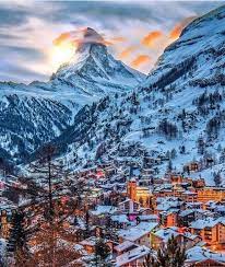 Ski zermatt to experience gorgeous scenery and superb skiing! Zermatt Matterhorn Zermatt Matterhorn Instagram Photos And Videos Switzerland Wallpaper Switzerland In Winter Switzerland Travel