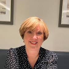 Pamela Thorne's Instagram, Twitter & Facebook