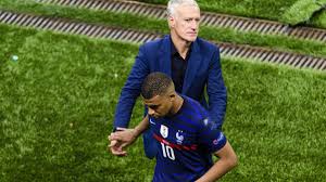 Mbappe saw his decisive spot kick saved by swiss stopper yann sommer in. Kylian Mbappe Von Paris Saint Germain Macht Vertragsverlangerung Wohl Von Ausstiegsklausel Abhangig Eurosport