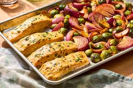 Bacon and a bundt pan are the keys to a better meatloaf:  http://trib.al/zTsLkUw