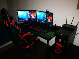 Black And White Pc Setup All The Black Is White And All The Red Is Customised To Be Baby Pink My Dad Updates It When He Can Pc Setup Computer Setup Setup