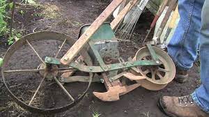 I purchased a used cole planet jr. Planet Junior Seeder Steve S Organic Farm Youtube