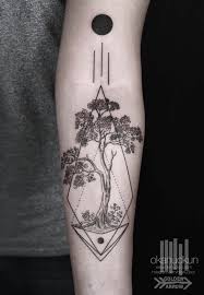 Athens Greece Athens Tattoo Convention 15 17 Tattoos Geometric Tattoo Geometric Tattoo Design