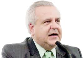 Bernardo Cabral, o estadista da República