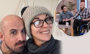 Amanda Abbington sparks concern as she shares hospital selfie with fiancé  Jonathan Goodwin and reveals he is undergoing a major operation
