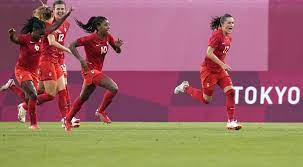 The united states women's national soccer team (uswnt) represents the united states in international women's soccer.the team is the most successful in international women's soccer, winning four women's world cup titles (1991, 1999, 2015, and 2019), four olympic gold medals (1996, 2004, 2008, and 2012), and eight concacaf gold cups.it medaled in every world cup and olympic tournament in women's. U4tgnysdohksmm