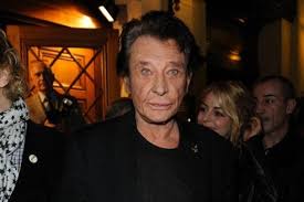 A bientôt sur scène., ajoutait le rockeur soutenu par son public. Johnny Hallyday Sa Sante Est Un Sujet Sensible Depuis 50 Ans