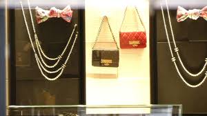 We did not find results for: Thieves Snatch 6 Purses From Chanel Store In San Francisco S Union Square Abc7 San Francisco