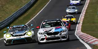 Wegen nebels und schlechter sicht ist die 49. 24h Nurburgring 2021 Zeitplan Fur Rennen Und Trainings