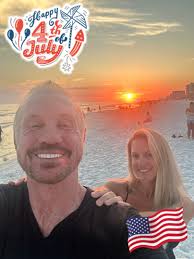 Stacey Tillman gained back her self-esteem and happiness:  http://ow.ly/ZyWDq #TRANSFORMATIONTUESDAY What can YOU gain with #DDPY?