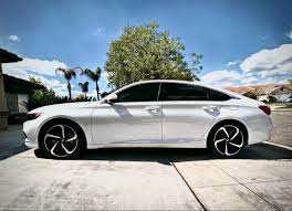 Encuentre su auto, camioneta o suv perfecto en auto.com. 390 Cars Ideas In 2021 Dream Cars Cars Luxury Cars