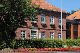 Hotel deutsches haus is situated in friedeburg. Friedeburg Rathaus Friedeburg Ostfriesland Nordsee Landkreis Wittmund