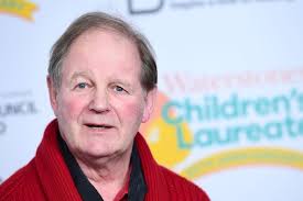 Michael Morpurgo says books must not shy away from 'deeply uncomfortable'  topics
