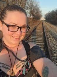 Mari Higgins's Instagram, Twitter & Facebook