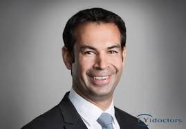 Dr. Aaron Patel was inspired to become an optometrist at a young age, when  he found the balance between medicine and business encompassed in the  profession to be a fascinating draw. As