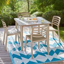 decoration mobilier jardin et idees cadeaux gifi mobilier jardin chaise salon de jardin table de jardin carree