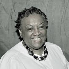 Tia, The Fearless Cheetah : Johnson, Cynthia D: Amazon.in: Books