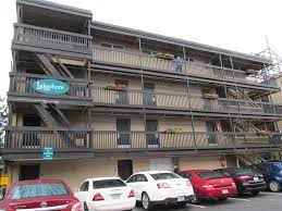 Alaska aviation heritage museum and wells fargo alaska heritage library and lakeshore inn & suites offers 44 accommodations with coffee/tea makers and hair dryers. Hotel Review Lakeshore Inn Lake Oswego Nancy D Brown