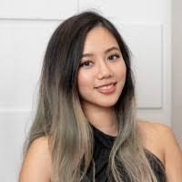 Amanda Loo's Instagram, Twitter & Facebook