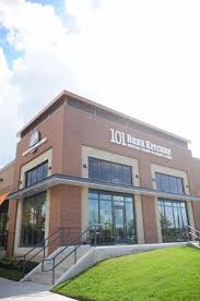 Family friendly & community focused we want you to experience the true joys of food, beer & family. Located On The Southwest Corner Of Polaris Pkwy Worthington Rd W Ample Parking Picture Of 101 Beer Kitchen Westerville Tripadvisor