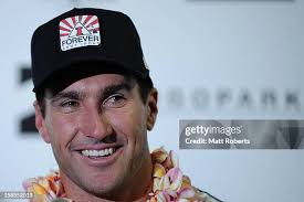 54 Joel Parkinson Arrives Home To The Gold Coast Stock Photos, High-Res  Pictures, and Images