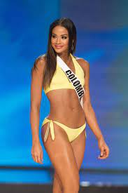 Последние твиты от miss colombia band (@misscolombians). 65th Miss Universe Competition Andrea Tovar Miss Colombia 2016 Competes On Stage In Yamamay Swimwear Featuring Footwear By Chin Swimwear Bikinis Miss Colombia
