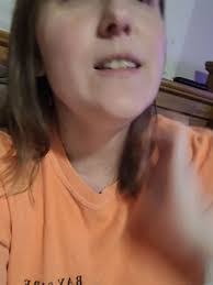 Amanda Garvey's Instagram, Twitter & Facebook