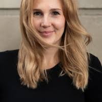 1600+ "Larissa" profiles