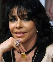 Chuyện đời của Marianna "Người giàu cũng khóc"