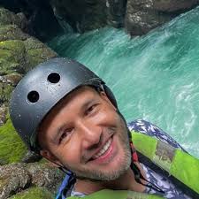 Marcela Rueda 🩵 (@marcerueda22)