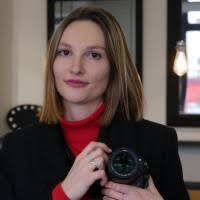 10 "Elsa Roche" profiles