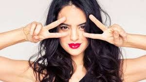 How Eyelash Extensions Can Make You Low Maintenance