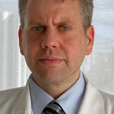 Need a GREAT DOCTOR who is familiar with working with expats? See this  review for Dr. Juan Carbone! I cannot thank you enough for listing Dr.  Carbone as a medical doctor in