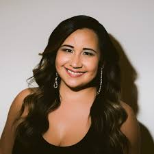 Who can provide mobile dog grooming services for nail trimming at the Omni?