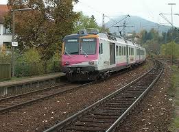 Npz 566 632 Seehas Der Mthb Aus Konstanz Kommend Am 20 10 2002 Bei Der Einfahrt In Den Bahnhof Engen Die Schweizer Mittelthurgaubahn F Fahren Einfahrt Bahnhof