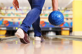Bowling alleys usa reader paul wrote in to us to suggest a candlepin alley in shelburne falls, ma that has a special claim to fame. Bowling Leagues Fun Things To Do Abc West Lanes Mechanicsburg Pa