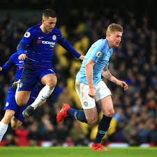 A moment of brilliance from kevin de bruyne was enough for manchester city to grab the win against chelsea during saturday's premier league action, as the sky blues star forward morata went down clutching his hamstring and was replaced by willian, with eden hazard moving into a central role. Kevin De Bruyne Jokes About Eden Hazard Transfer To Real Madrid Manchester Evening News