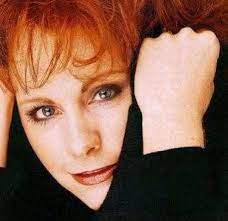 Gorgeous Reba Mcentire Country Music Singers Country Music
