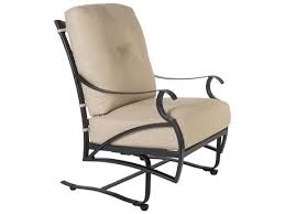 Leather (leather 92) / smoked oak. Woodard Cortland Cushion Aluminum Swivel Rocker Lounge Chair Wr4z0477