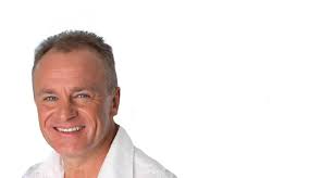 Hire Bobby Davro